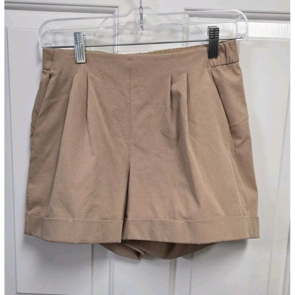 Lululemon Trip Taker Short 3" Size 4 Trench Khaki Tan Pleated Cuffed High Rise